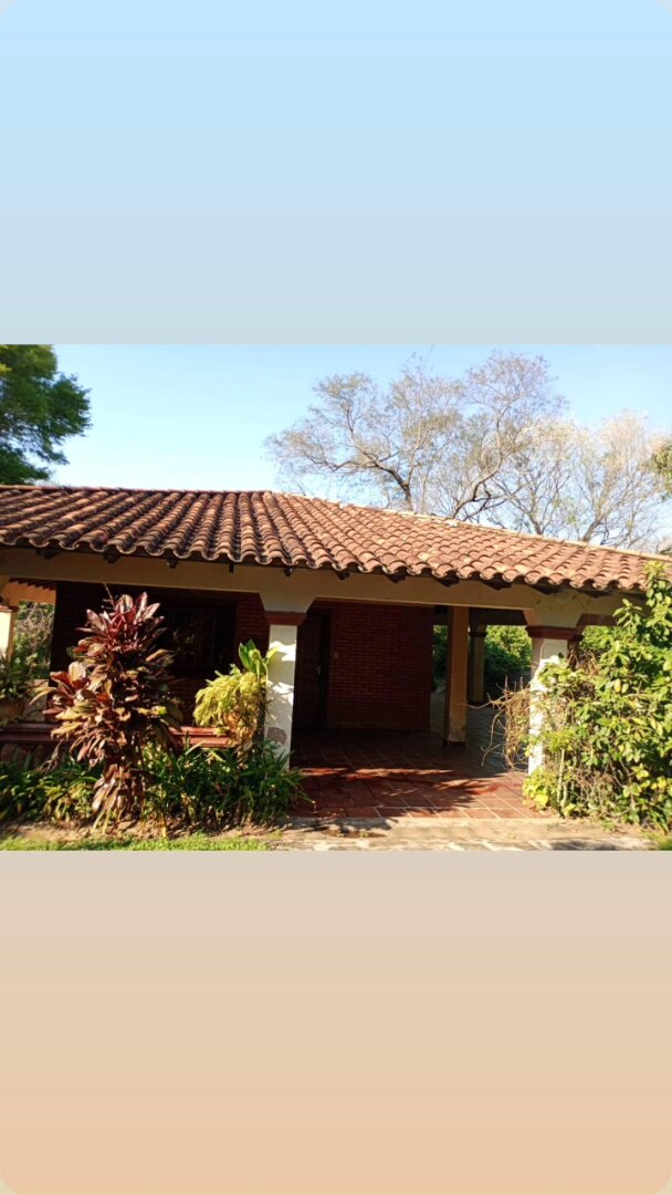 Hermosa casa quinta en Caacupé 